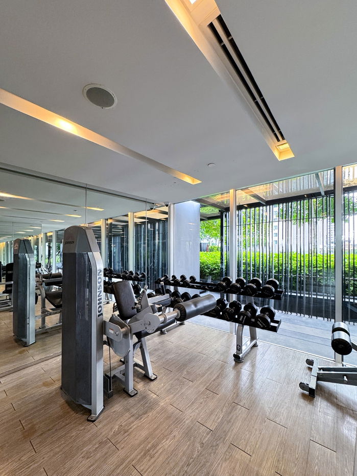 picture Rare Corner Unit with Panoramic View – The Base Sukhumvit 77 Prime location on Sukhumvit 77, just 2 minutes to BTS Onnut & Habito Mall - 20/22
