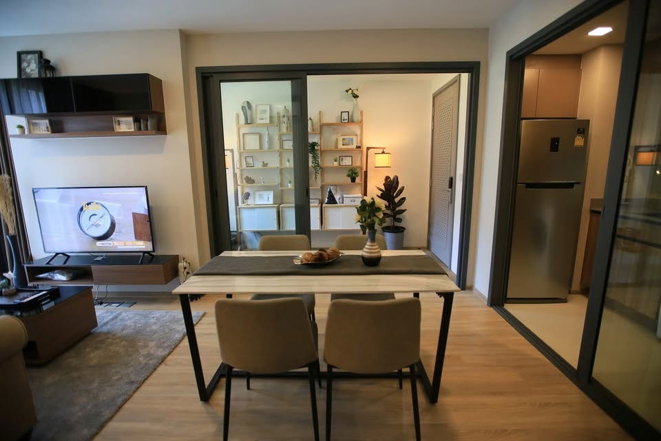 รูป Taka Haus Ekkamai ห้องสวย ราคาดี สอบถามเพิ่มเติมได้ที่ Line @condorental - รูปที่ 9/20