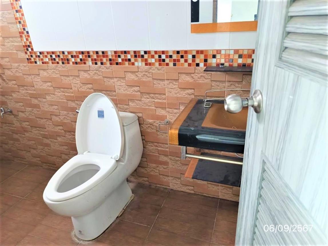 picture HOME for sale  Mae Thalop Chai Prakarn Chiang Mai - 27/44