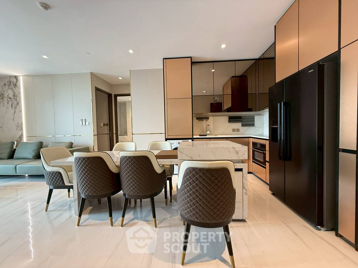 picture 3-BR Condo at Supalai Icon Sathon near MRT Si Lom (ID 2260702) - 2/20