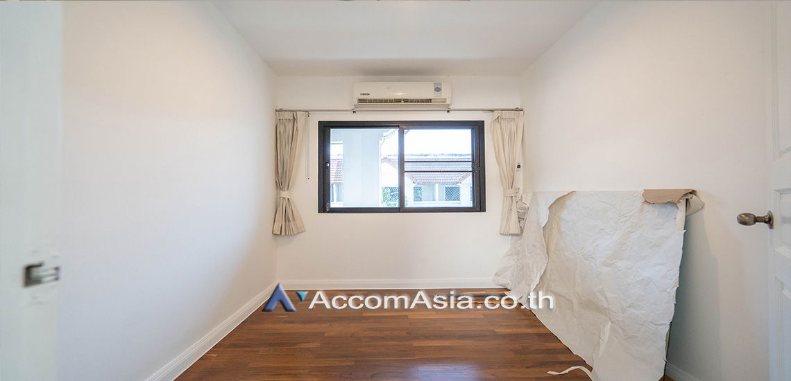 รูป 🔼🔽 AccomA 📩  4 BR Townhouse @Lotus Point Ekkamai (AA30412) - รูปที่ 11/17