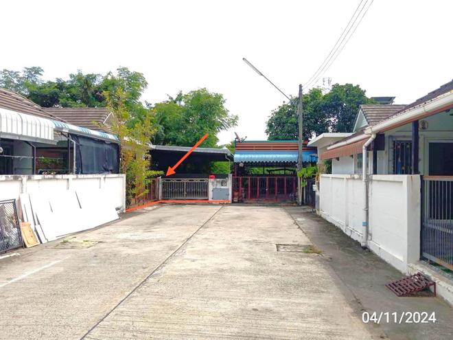รูป บ้านเดี่ยว สำหรับขาย ธันยพร 2 ท่าสว่าง เมืองสุรินทร์ สุรินทร์ - รูปที่ 2/10
