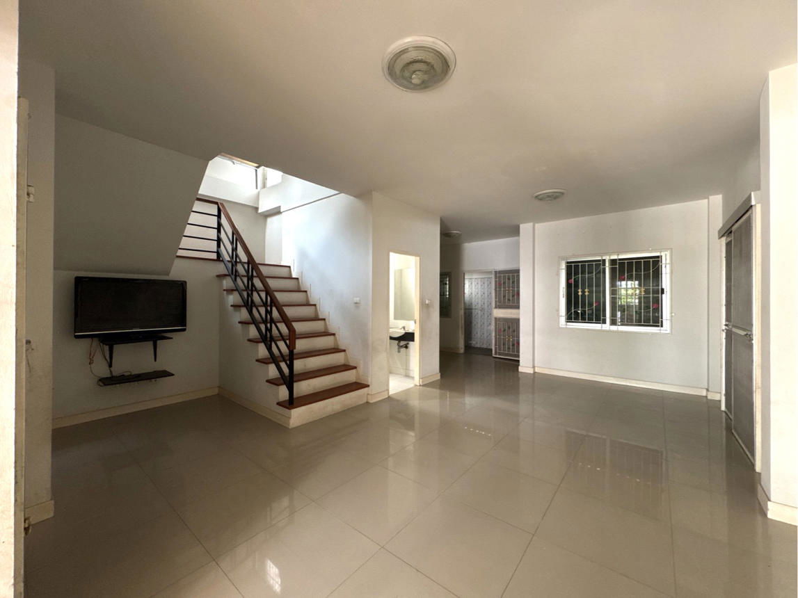 picture TOWN_HOUSE for sale  Sanak Bok Muang Chon Buri Chonburi - 6/8