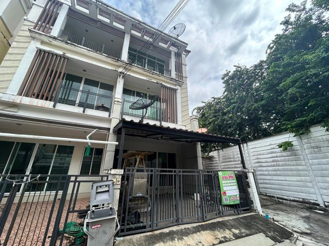 รูป ทาวน์เฮ้าส์ สำหรับขาย บ้านกลางเมือง ลาดปลาเค้า อนุสาวรีย์ เขตบางเขน กรุงเทพมหานคร - รูปที่ 2/12