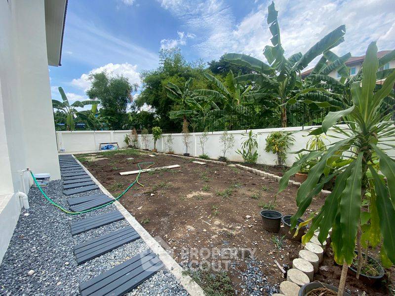 picture 3-BR House at Pakamas Village in Suan Luang (ID 2259441) - 25/25