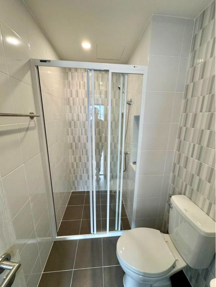 รูป code : B27 ให้เช่าคอนโด วี คอนโด ไพร์ม ลาดกระบัง (V Condo Prime Latkrabang) | ตึกใหม่ ชั้น 6 พร้อมอยู่ ใกล้ KMITL และแอร์พอร์ตลิงค์ - รูปที่ 8/10