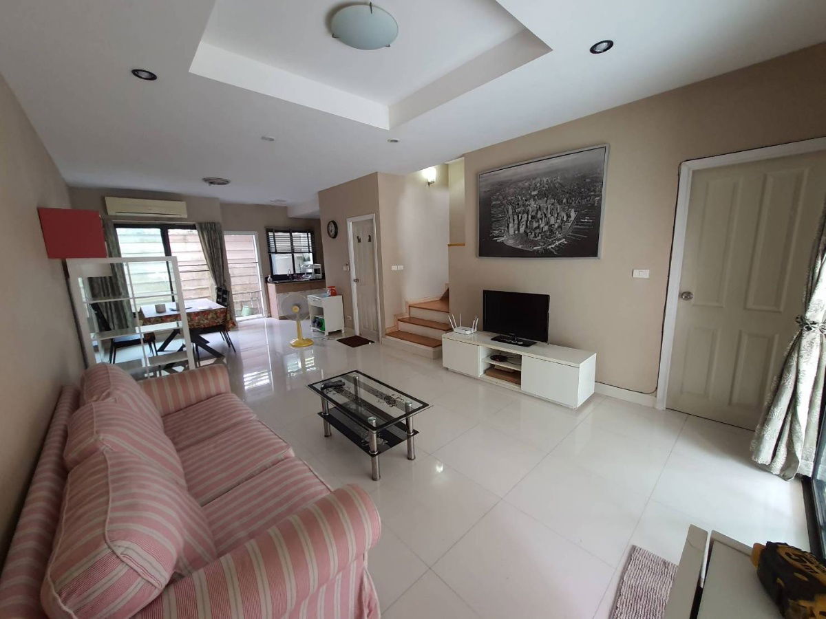 รูป 🏡 ทาวน์โฮม 3 ชั้นหรู ✨ หมู่บ้านไพรเวท อ่อนนุช 36 ทำเลเยี่ยม ใกล้เมือง - รูปที่ 9/17