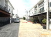 listing thumbnail image 4
