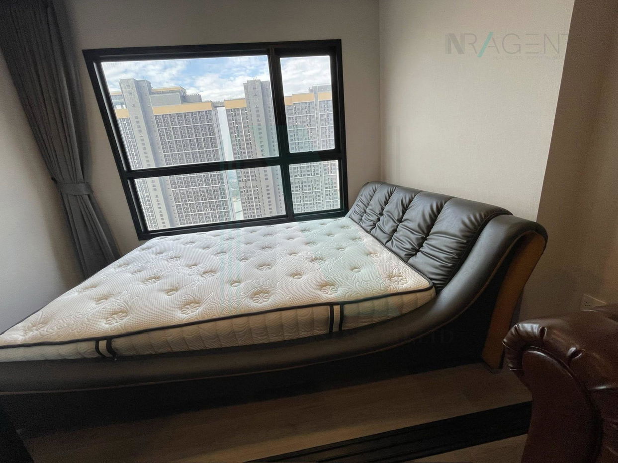 picture 🔺 For Rent Condo THE POLITAN RIVE Building 1, Floor 48,1 bed room, Room size 25 sqm - 2/8