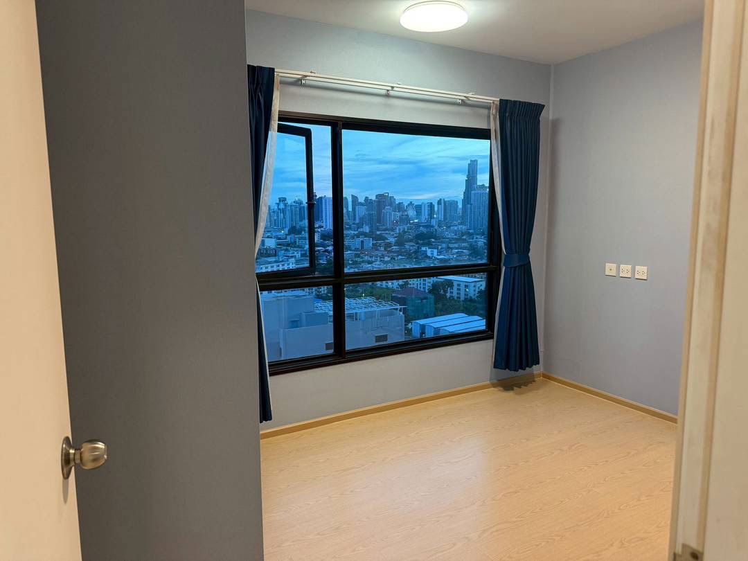 picture For Rent The Tree Sukhumvit 71-Ekamai Unit 1269/457 (Corner room) - 4/17