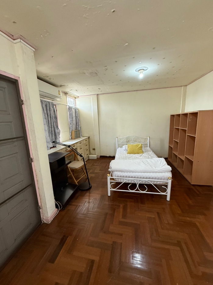 picture Townhouse Soi Pracharat Bamphen 26 - 38/49