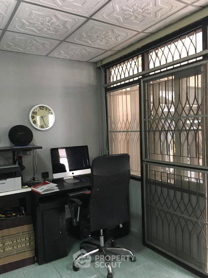 picture 4-BR House in Anusawari (ID 1347371) - 8/11