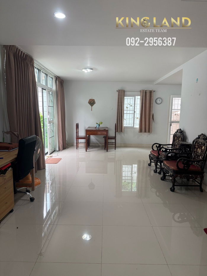 รูป 🏡 ปล่อยเช่าบ้านแฝดสไตล์โมเดิร์น ทำเลดี พร้อมอยู่ ใกล้รถไฟฟ้า! โครงการอารียา โคโม่ วงแหวน-รามอินทรา | Areeya Como Wongwaen-Ramintra - รูปที่ 3/16