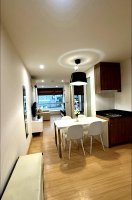 Condos for rent :  Condo For Rent:  Tree Condo Sukhumvit 42  (ST-02) (Close to BTS Ekkamai) 