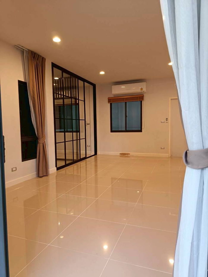 picture 🏠 Anabuki Thana Habitat, Maha Chetsadabodin Bridge-Ratchapruek 🐶 Dogs and cats welcome 🏠 ❤️ - 4/17