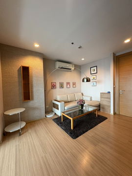For rent The Rhythm Huai Khawang