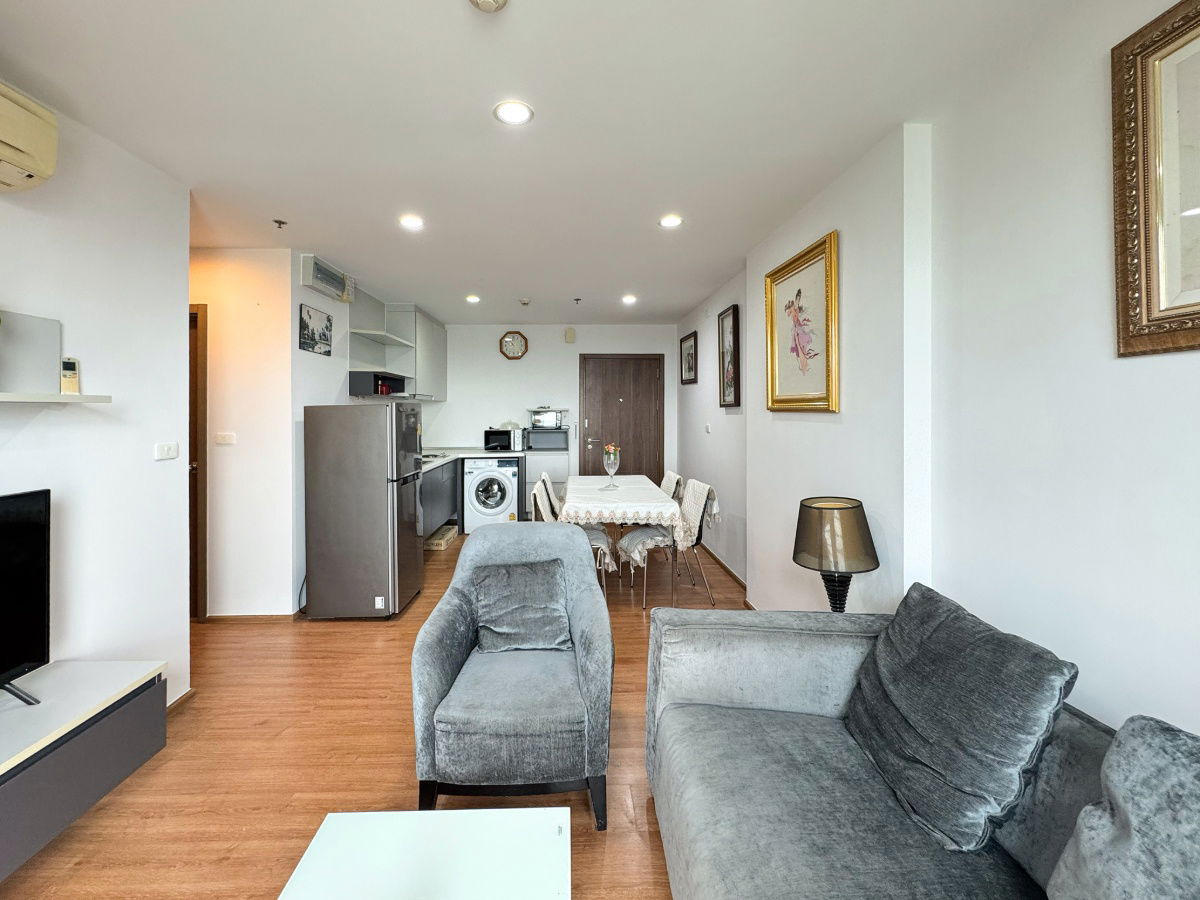 picture Rare Corner Unit with Panoramic View – The Base Sukhumvit 77 Prime location on Sukhumvit 77, just 2 minutes to BTS Onnut & Habito Mall - 6/22