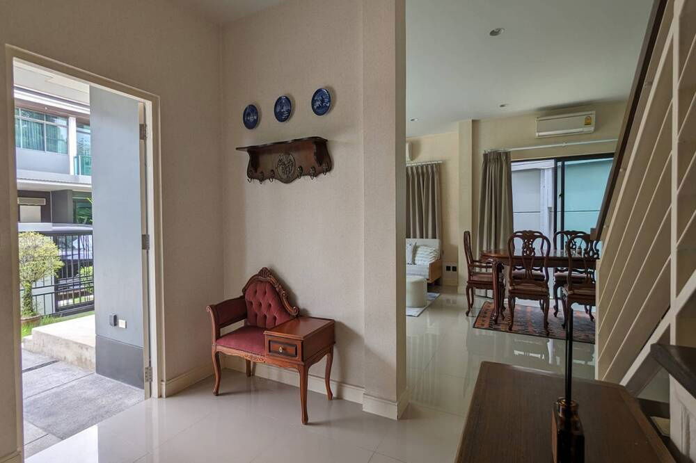 picture  For Rent !! Single house !! 🔥 Code C20230800095..Setthasiri - Krungthep Kreetha, 4 bed, 3 bath, 2 Storeys, prime area, furnished, ready to move in 📣 - 4/11
