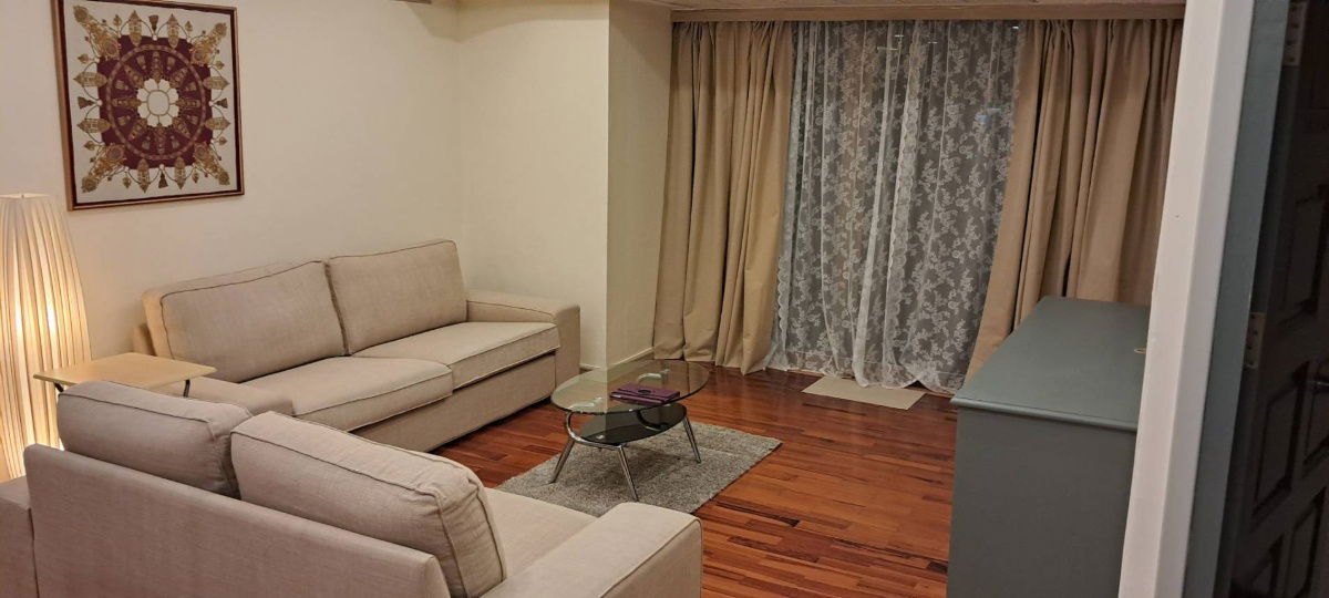 picture Newly renovated! Flora Ville. 3beds 148sq.m.  Line id: @pfagent - 4/19