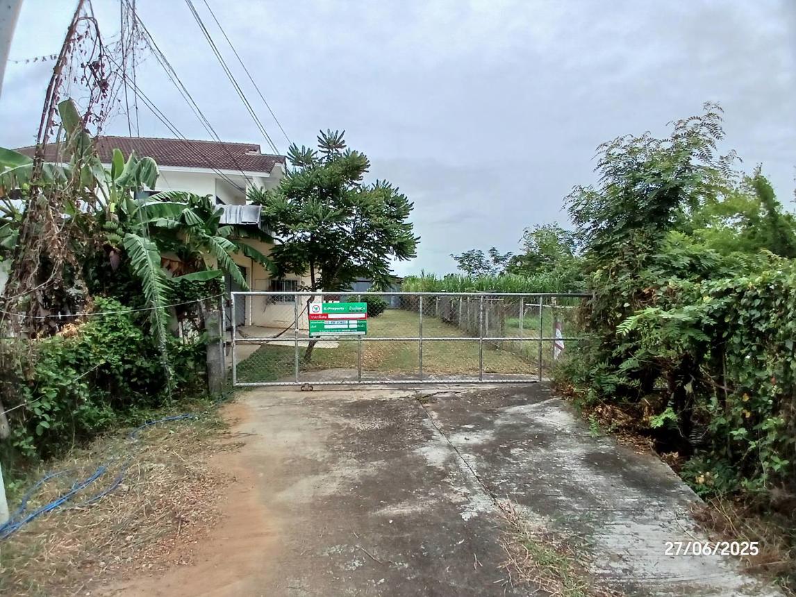 picture HOME for sale  Ban Klang Muang Lamphun Lamphun - 19/38