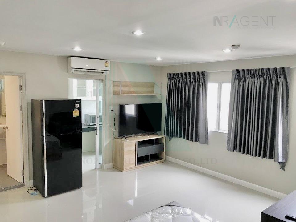 picture For Rent Condo LUMPINI CENTER SUKHUMVIT 77 Building E, Floor 9,Studio, Room size 37 sqm - 3/8