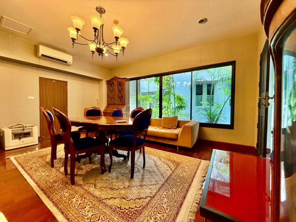 picture Apartment for Sale "Baan Sasida" 4 Buildings Sukhumvit 24 - 4/41