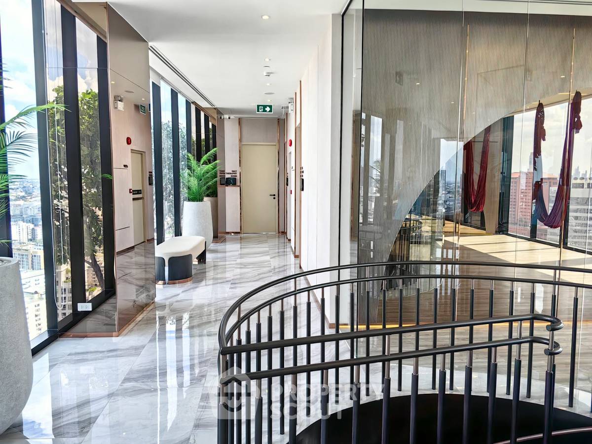 picture Studio Condo at SOHO Bangkok Ratchada near MRT Huai Khwang (ID 2259946) - 9/14