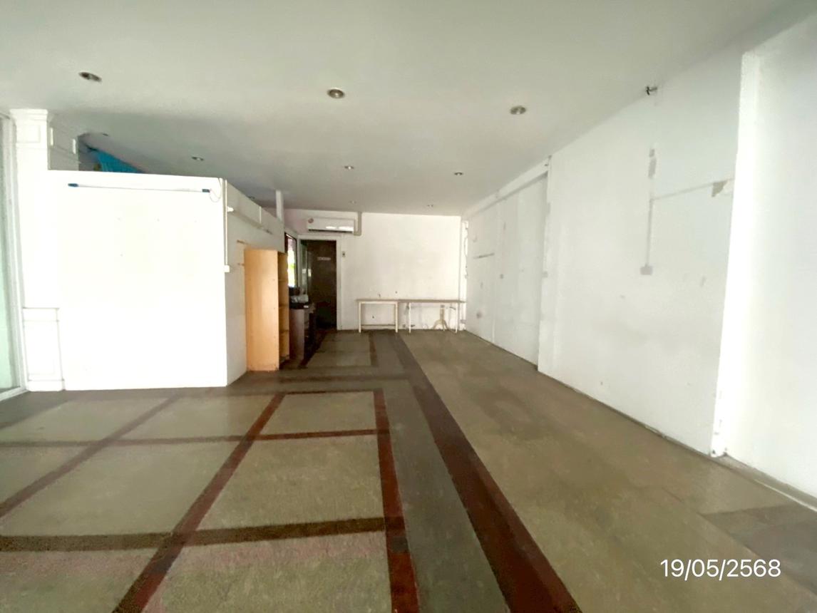 picture SHOP_HOUSE for sale  Jom Phon Chatuchak Bangkok - 46/58