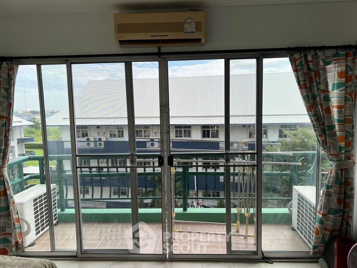 picture 2-BR Condo at The Parkland Bangna in Bang Na Nuea (ID 2146391) - 6/15