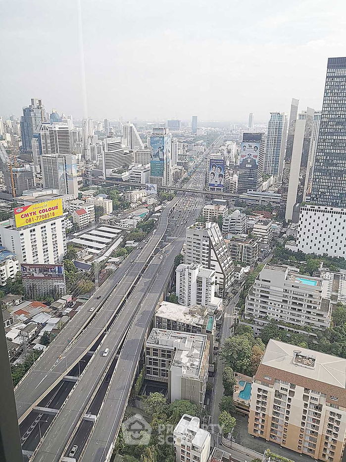 picture 2-BR Condo at Life One Wireless near BTS Phloen Chit (ID 567351) - 8/13