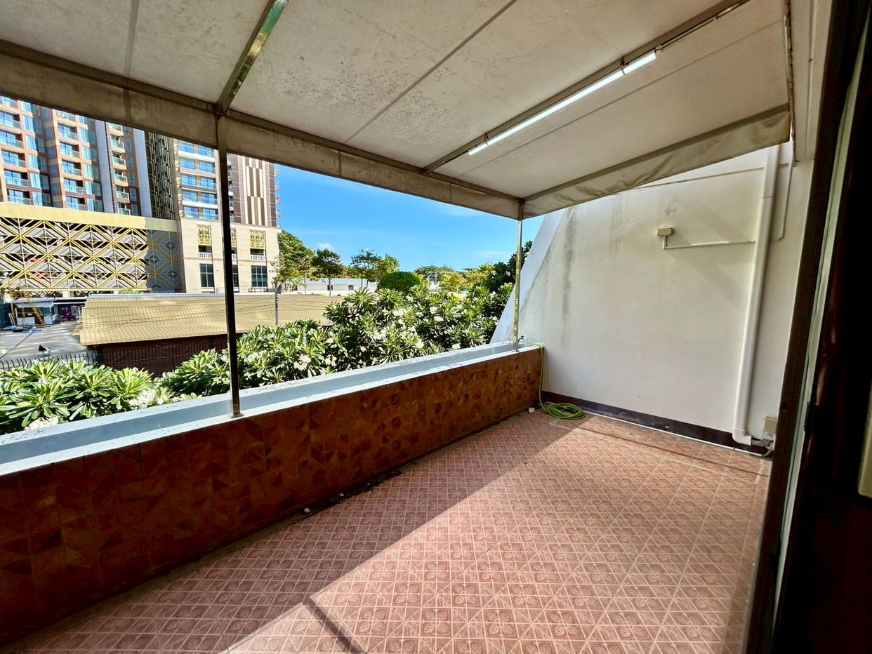 picture 3 Bedrooms Condominium @ Panchalae Residence - 12/30