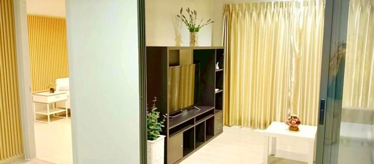 picture code : B53 Life Sukhumvit 48 Bedroom : 1+1  - 7/13