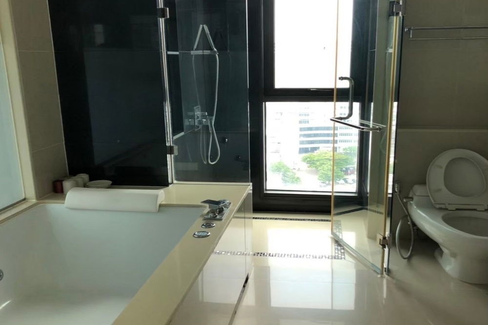 picture 🔥 For Rent !! 🔥 Code C20221201501..........The Address Sathorn , 2 bedroom, 2 bathroom, high floor 14++, City View, furnished, ready to move in 📣📣 - 9/11