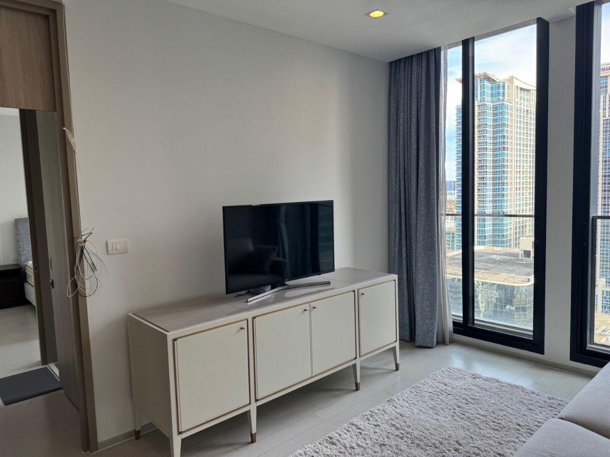 รูป ให้เช่าคอนโด Noble Ploenchit ใกล้ BTS เพลินจิต 45,000 บาท รหัสทรัพย์: RS1487 - รูปที่ 2/9