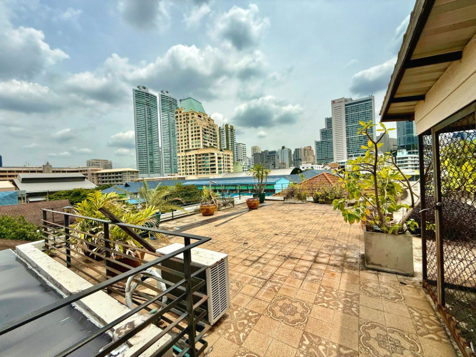 picture Apartment for Sale "Baan Sasida" 4 Buildings Sukhumvit 24 - 21/41