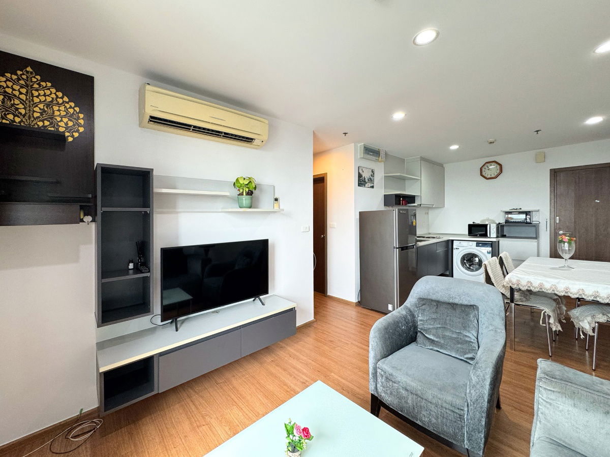picture Rare Corner Unit with Panoramic View – The Base Sukhumvit 77 Prime location on Sukhumvit 77, just 2 minutes to BTS Onnut & Habito Mall - 7/22
