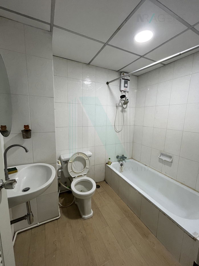 picture 🔺 For Rent Condo PRATUNAM PRESTIGE Building 1, Floor 26,Studio, Room size 29 sqm - 2/8
