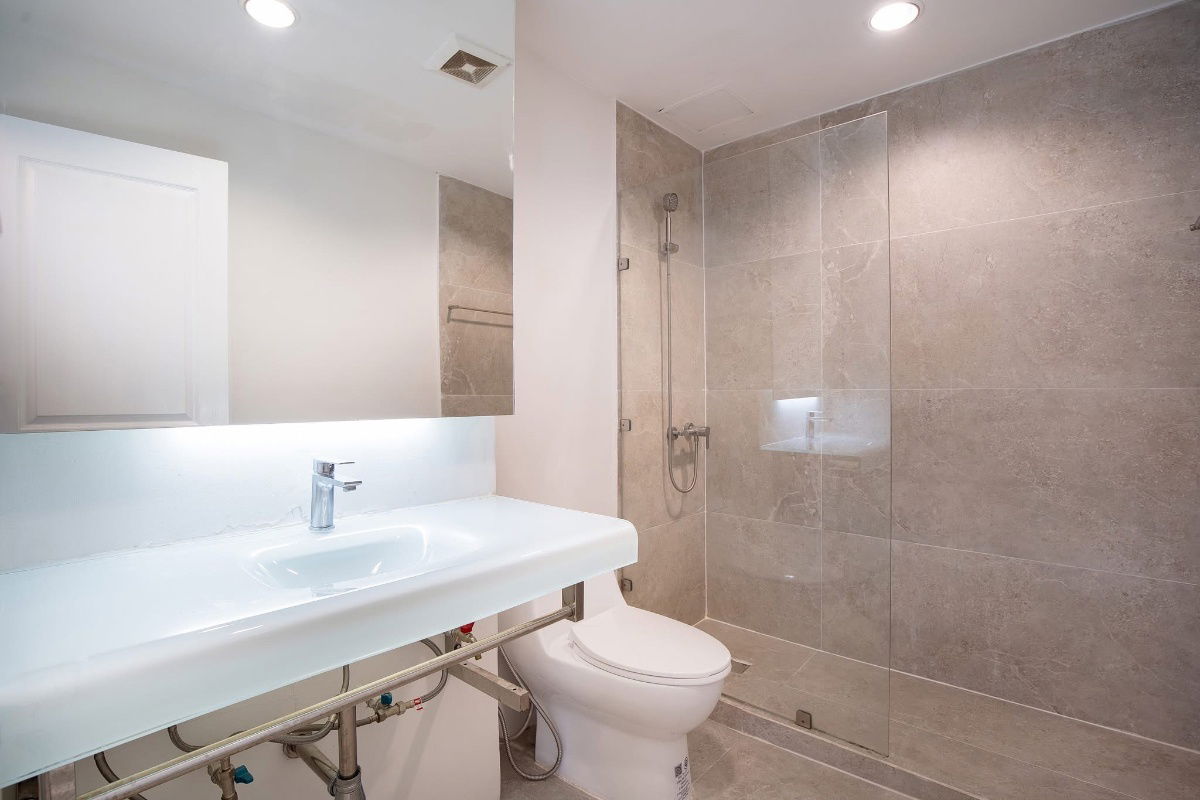 picture #R5810  🎉 190868 Condo for rent Waterford Diamond Tower - 6/8