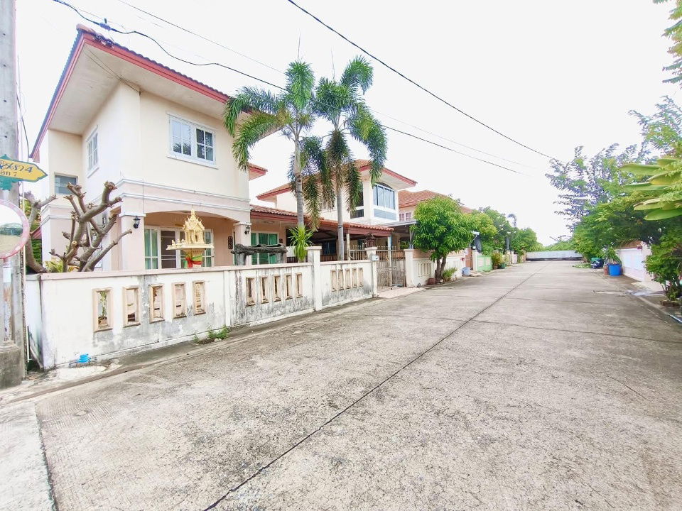 รูป code : B76 ให้เช่าบ้านเดี่ยว หมู่บ้านอริสรา 4 | บ้านหัวมุม พื้นที่เยอะ จอดรถได้หลายคัน - รูปที่ 7/8