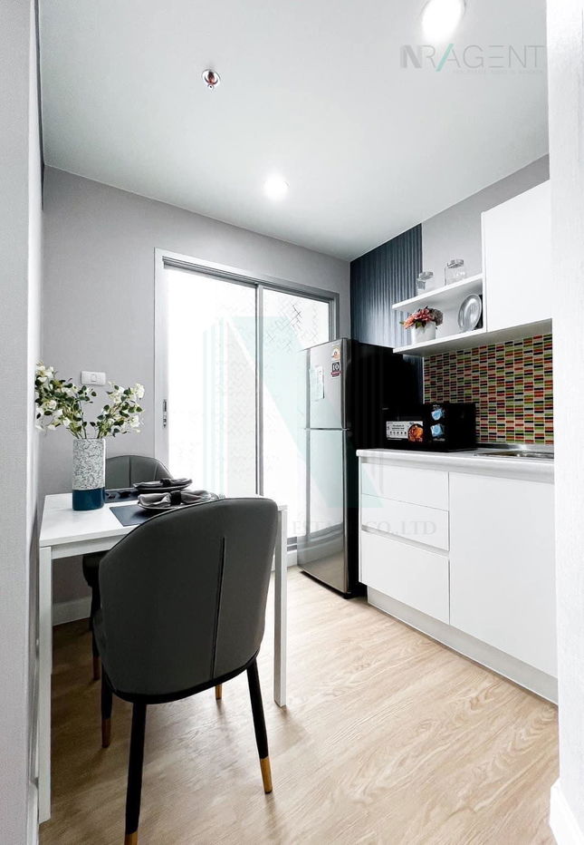 picture For Rent Condo THE TRUST RESIDENCE RATCHADA-RAMA 3 Building 1, Floor 30,1 bed room, Room size 31 sqm - 7/8