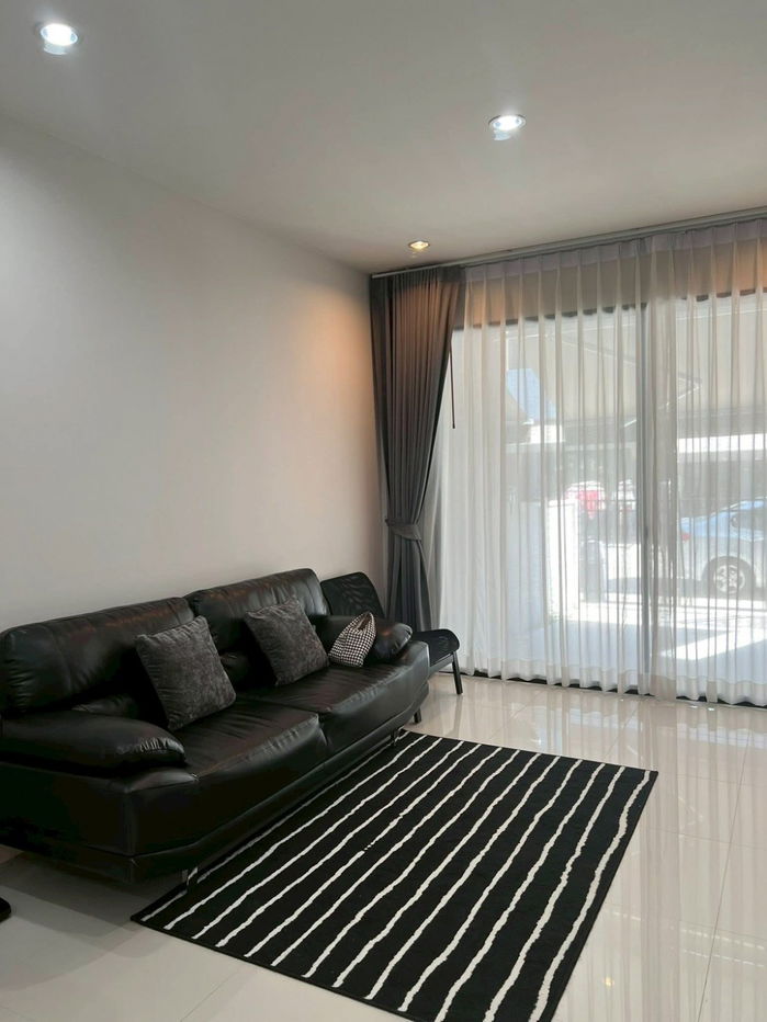 รูป 🏡 ให้เช่า ทาวน์โฮม 3 ชั้น | Baan Klang Muang Rama 9 – Krungthep Kreetha - รูปที่ 4/20