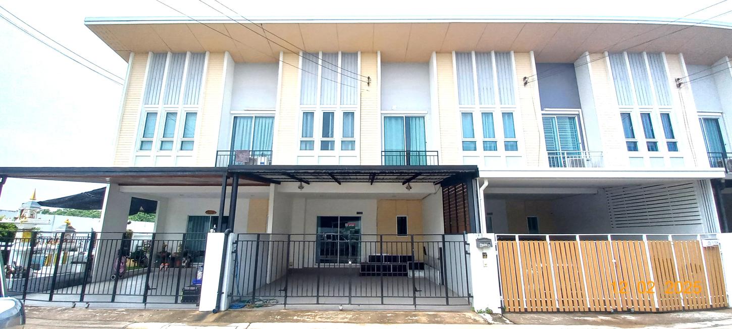 picture TOWN_HOUSE for sale  Surasak Si Racha Chonburi - 11/24