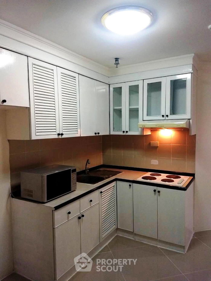 picture 2-BR Condo at The Waterford Park Sukhumvit 53 Condominium near BTS Thong Lor (ID 511928) - 5/18