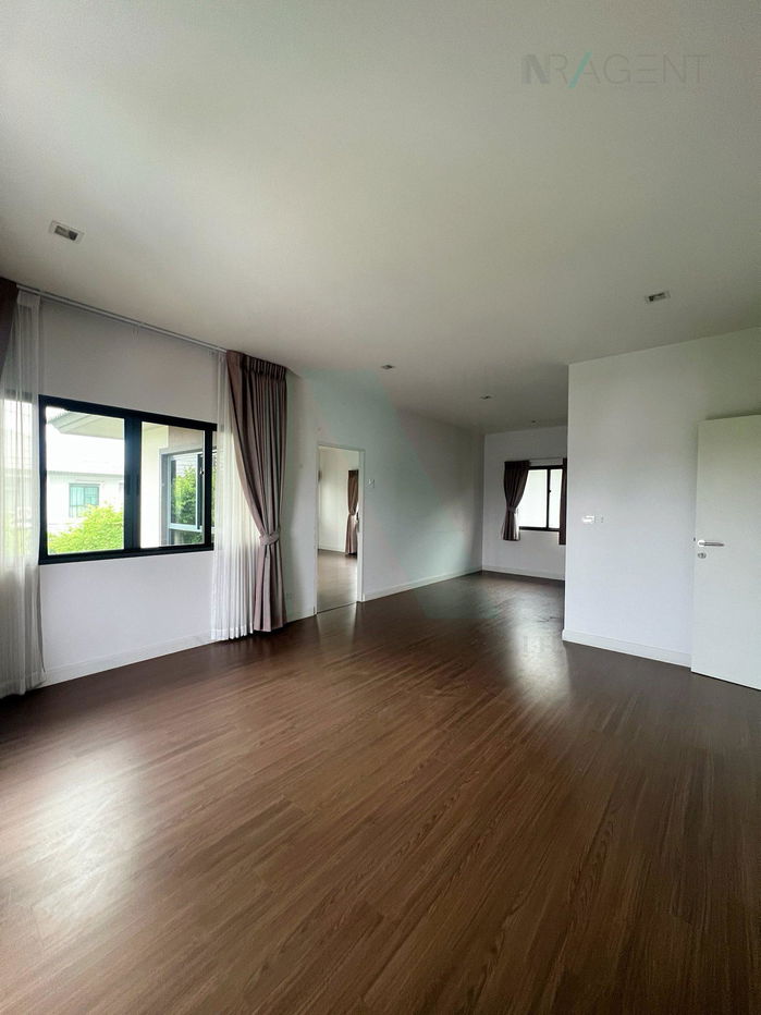 picture 📌 For Rent 2-story House BURASIRI WONGWAEN-ON NUT 4 bedroom 4 bathroom - 4/8