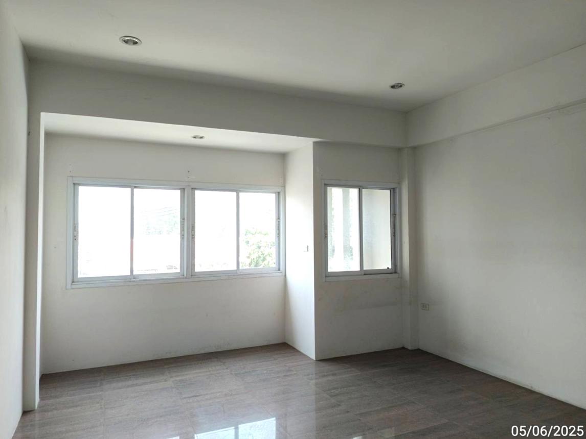 picture SHOP_HOUSE for sale  Nong Phai Lom Muang Nakhon Ratchasima Nakhon Ratchasima - 22/28