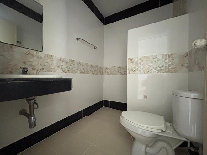 picture TOWN_HOUSE for sale  Mapyangphon Pluak Daeng Rayong - 8/18