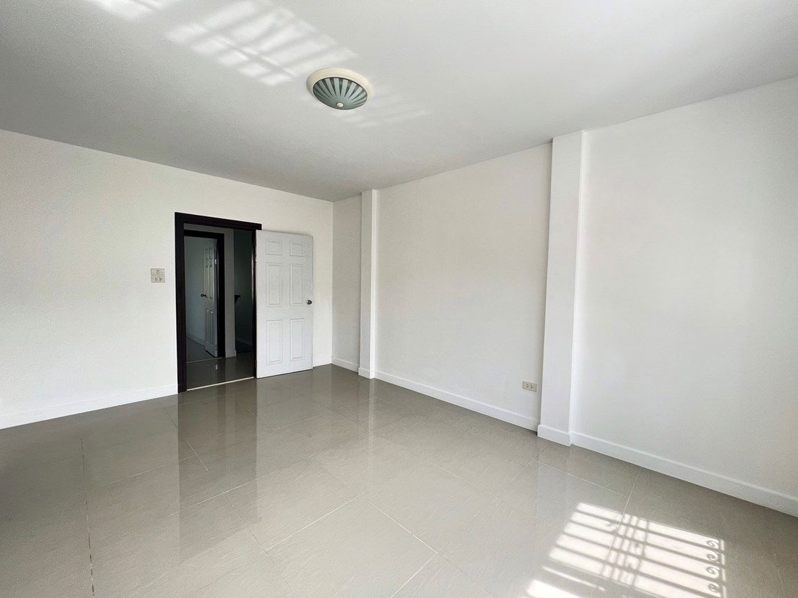 picture TOWN_HOUSE for sale  Samet Muang Chon Buri Chonburi - 15/20