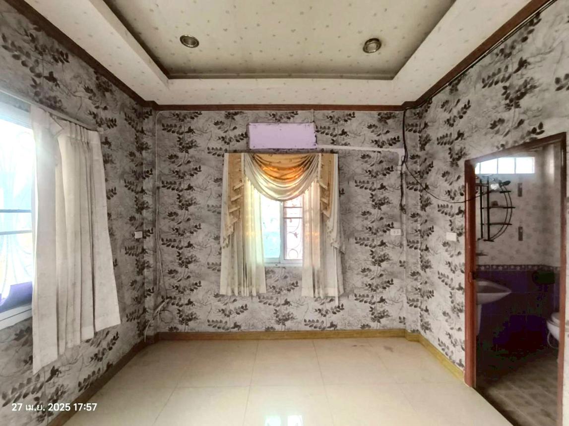 picture HOME for sale  Nong Krot Muang Nakhon Sawan Nakhon Sawan - 18/32