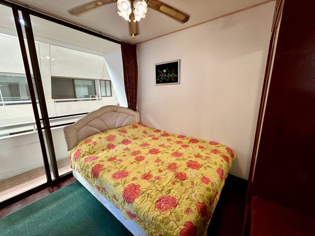 picture 3 Bedrooms Condominium @ Panchalae Residence - 18/30