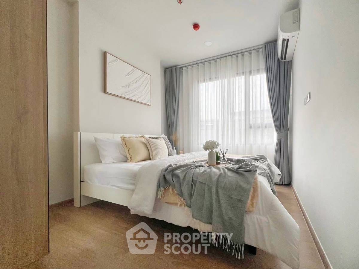 picture 1-BR Condo at Chewathai Pinklao near MRT Bang Yi Khan (ID 2260660) - 2/18